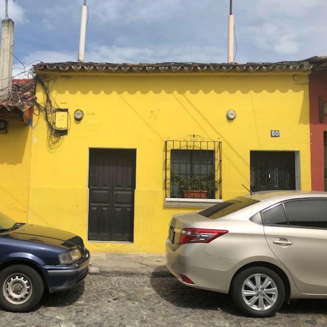 Tamarindo Guest House, Near Arco Santa Catarina Antigua Dış mekan fotoğraf